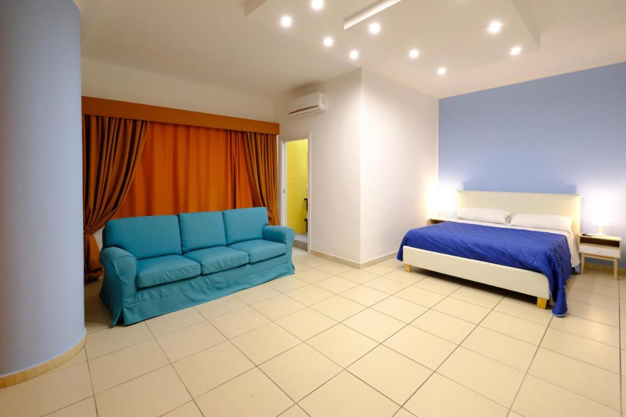 Donna Elena B&B Napoli Dış mekan fotoğraf